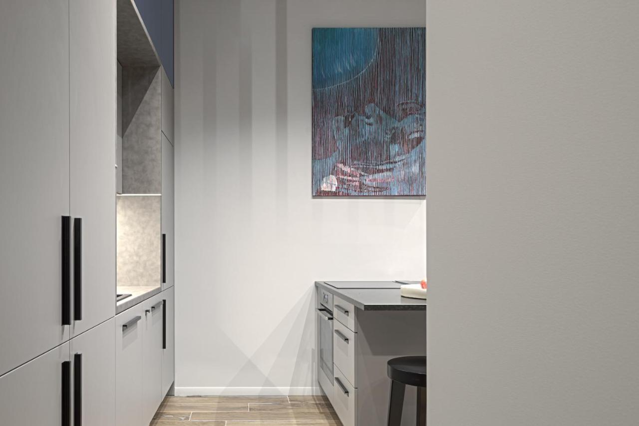 Ivis House Modern Apartment In Vilnius Old Town With Balcony VNO Extérieur photo