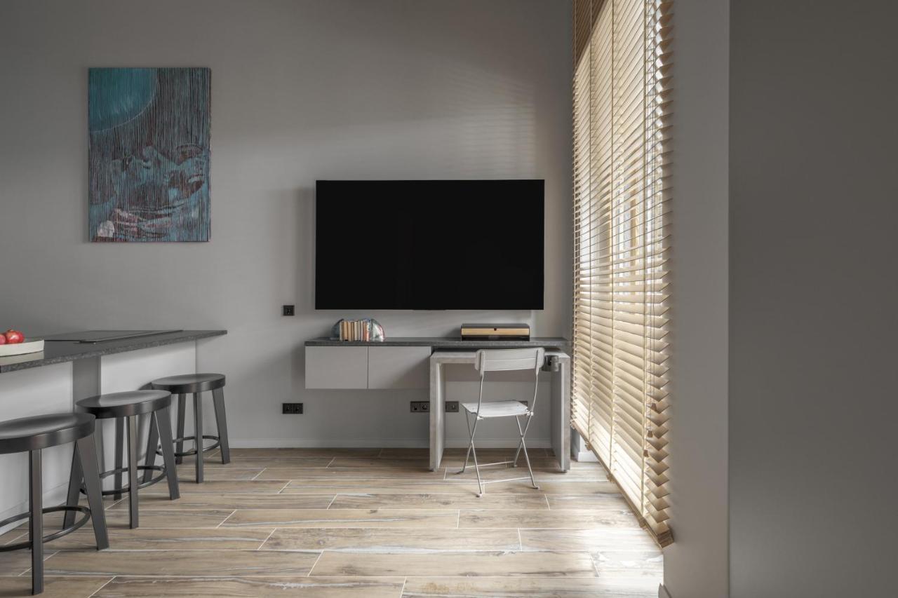 Ivis House Modern Apartment In Vilnius Old Town With Balcony VNO Extérieur photo