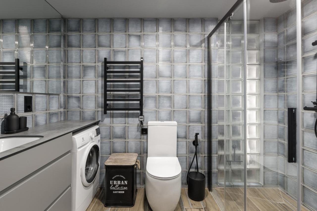 Ivis House Modern Apartment In Vilnius Old Town With Balcony VNO Extérieur photo