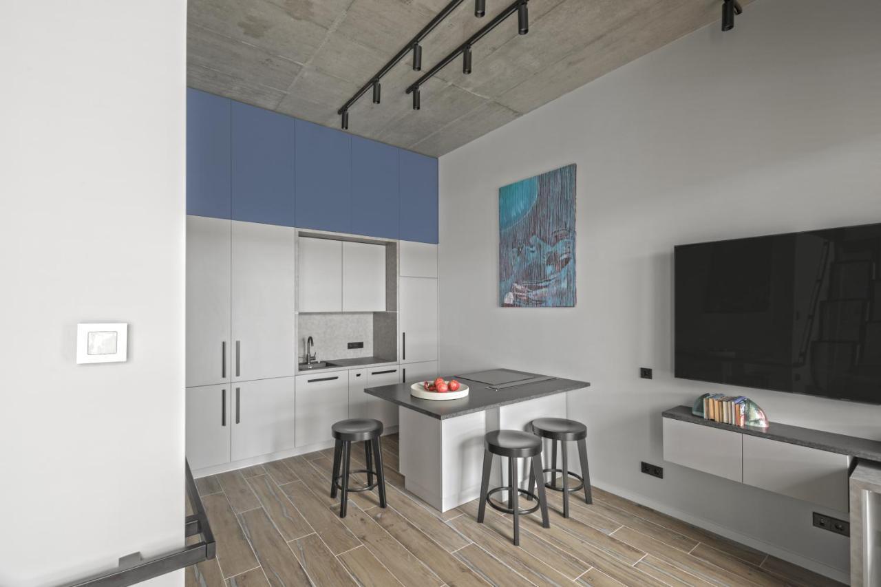 Ivis House Modern Apartment In Vilnius Old Town With Balcony VNO Extérieur photo