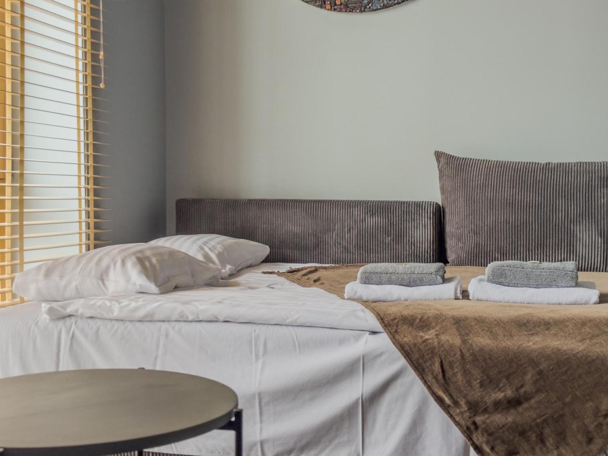 Ivis House Modern Apartment In Vilnius Old Town With Balcony VNO Extérieur photo
